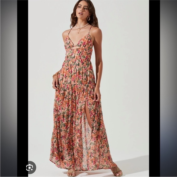 ASTR the label dress, Size Small. - Picture 4 of 4